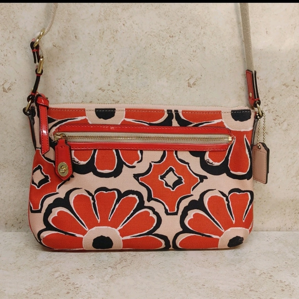Coach Poppy Floral Scarf Print East West Swingpack Canvas Orange/Black